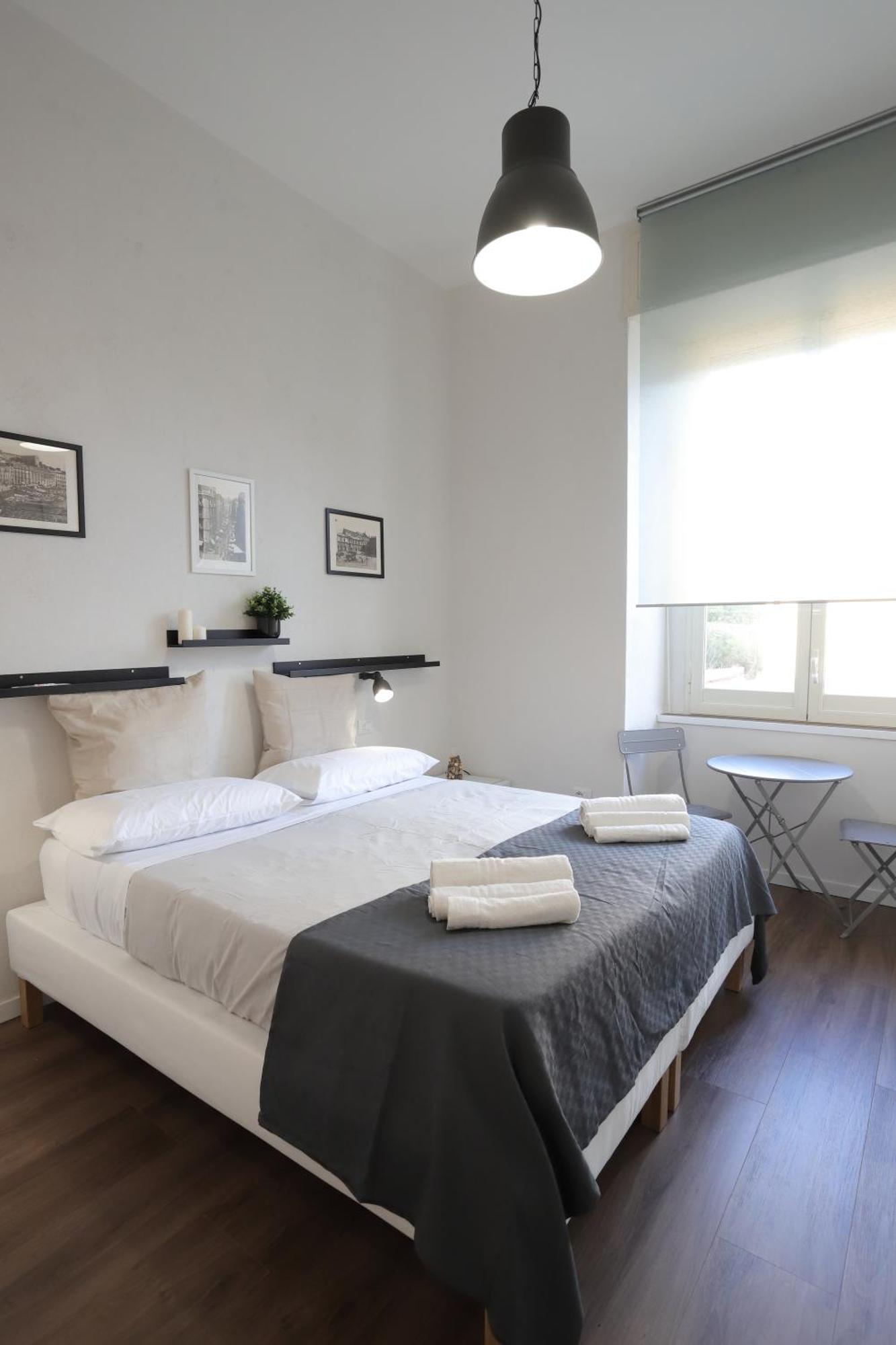Tammurriata Nera Bedroom Naples Extérieur photo