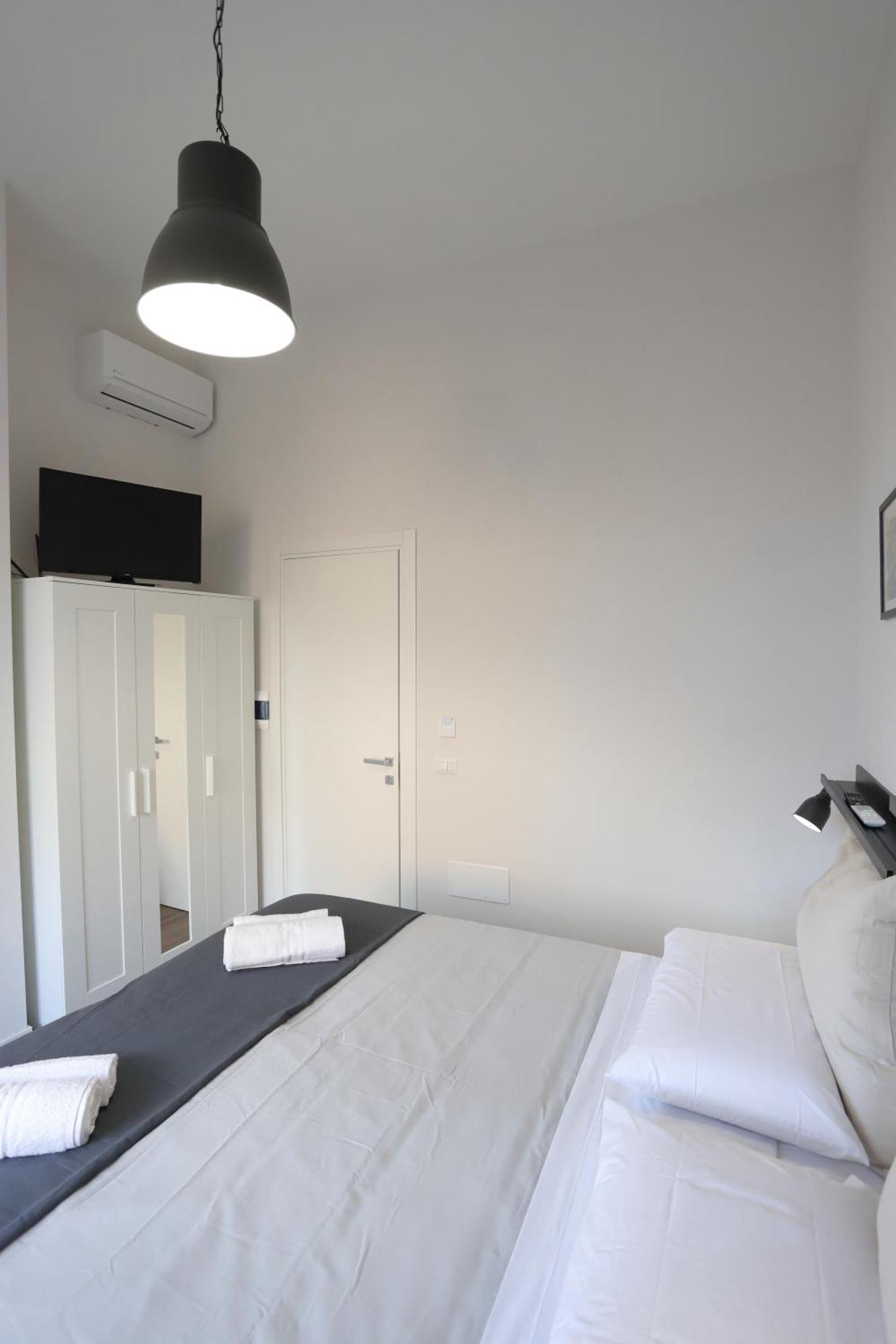 Tammurriata Nera Bedroom Naples Extérieur photo