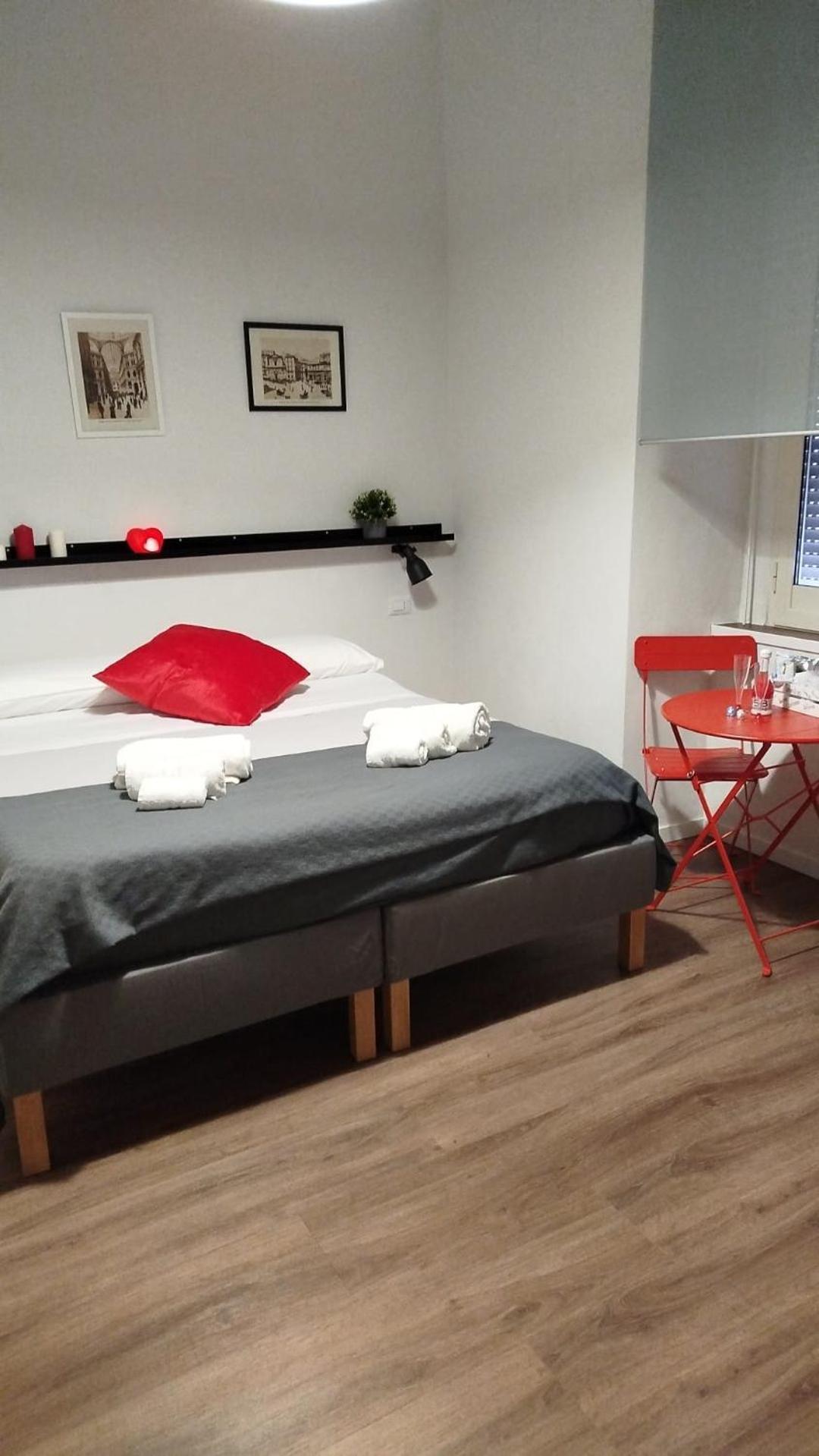 Tammurriata Nera Bedroom Naples Extérieur photo